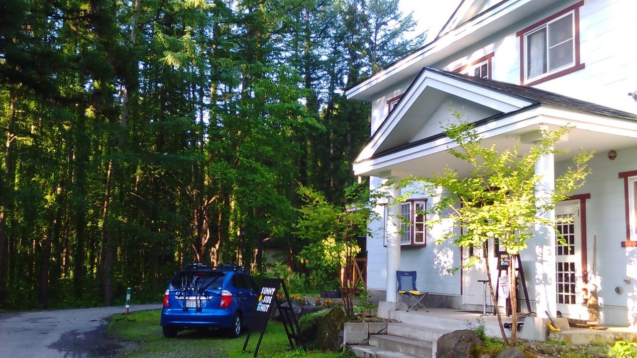 Sunny Side Hut Bed and Breakfast Hakuba Exterior foto